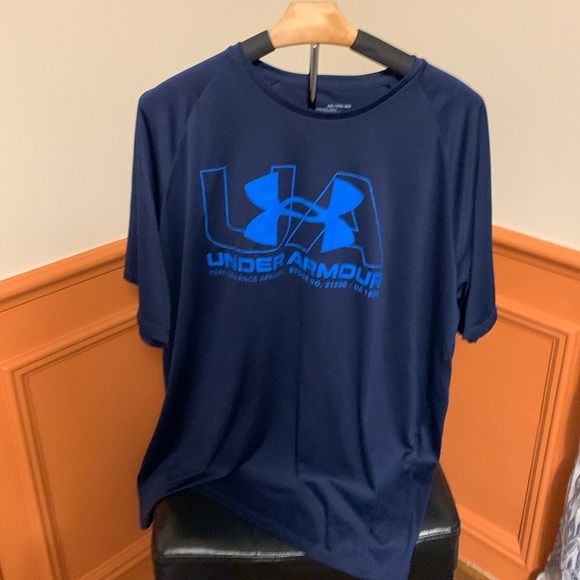 Under Armour Other - Under Armour Men’s XXL 2XL LOOSE Heatgear Short Sleeve Tee Shirt. Navy Blue.